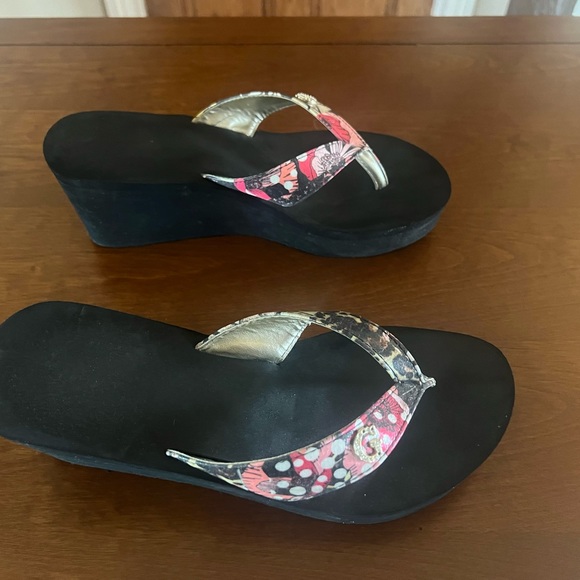 Guess Flip Flop, sandal - Picture 3 of 5